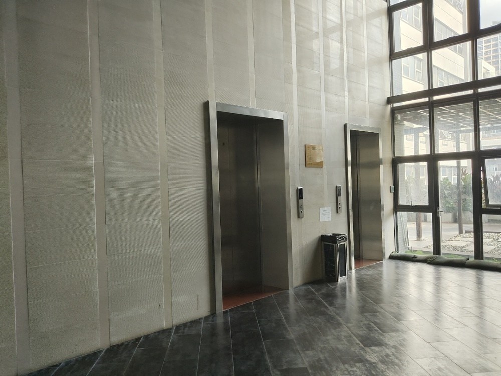 电梯厅1